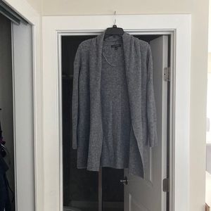 Banana republic S grey sweater